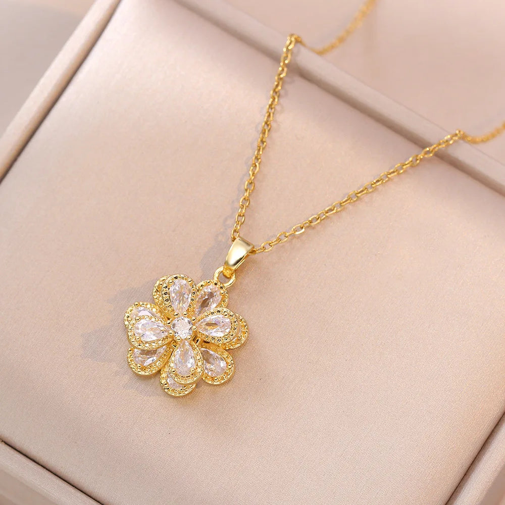 The most beautiful modern Necklace