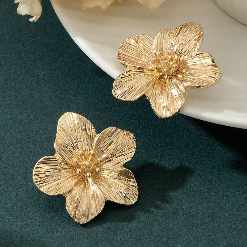 Earrings Flower Elegant Style
