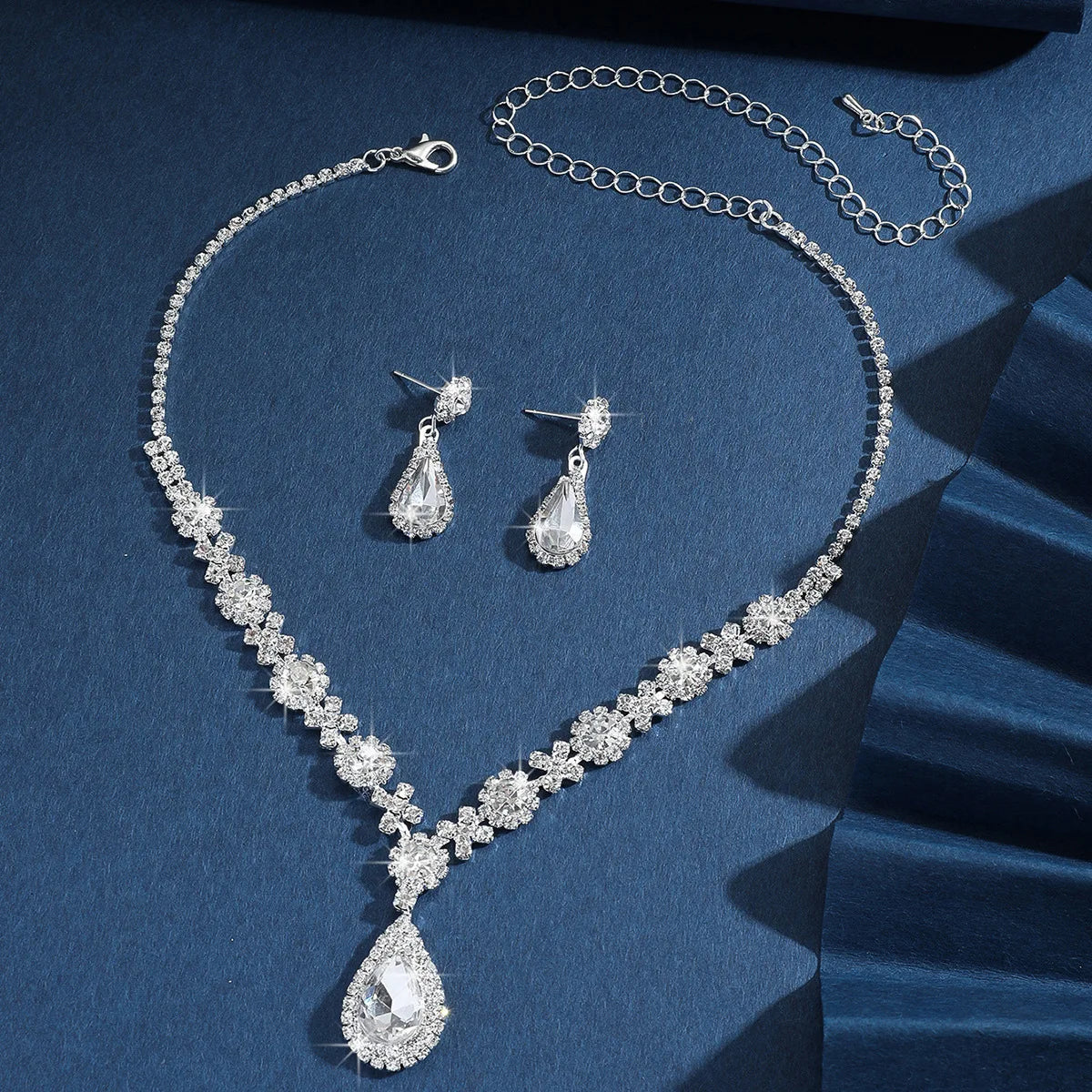 3PC Women's Trendy Copper Claw Chain Series Water Drop Gem Necklace Earrings Jewelry Set Wedding Banquet Party Holiday Gift