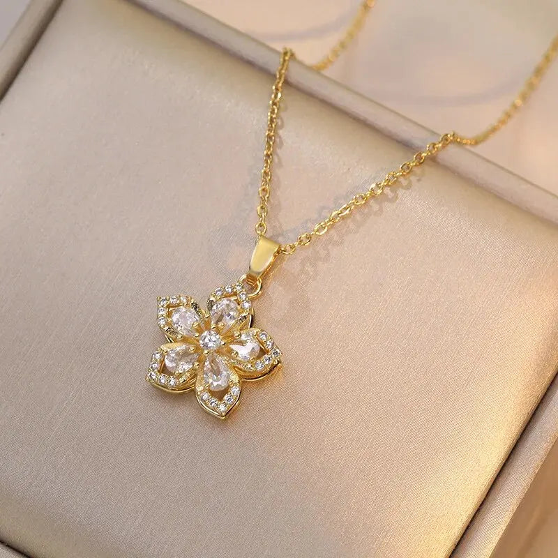 The most beautiful modern Necklace