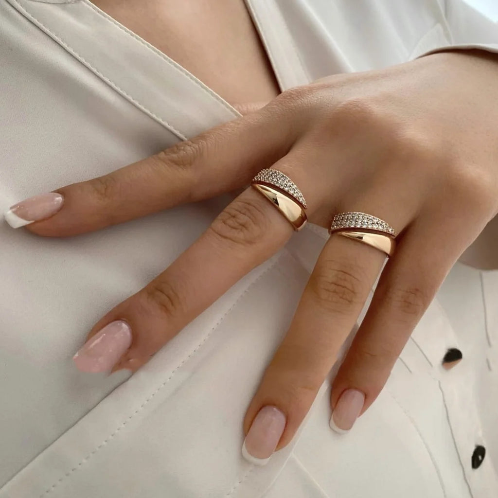 Mixed Elegant Ring