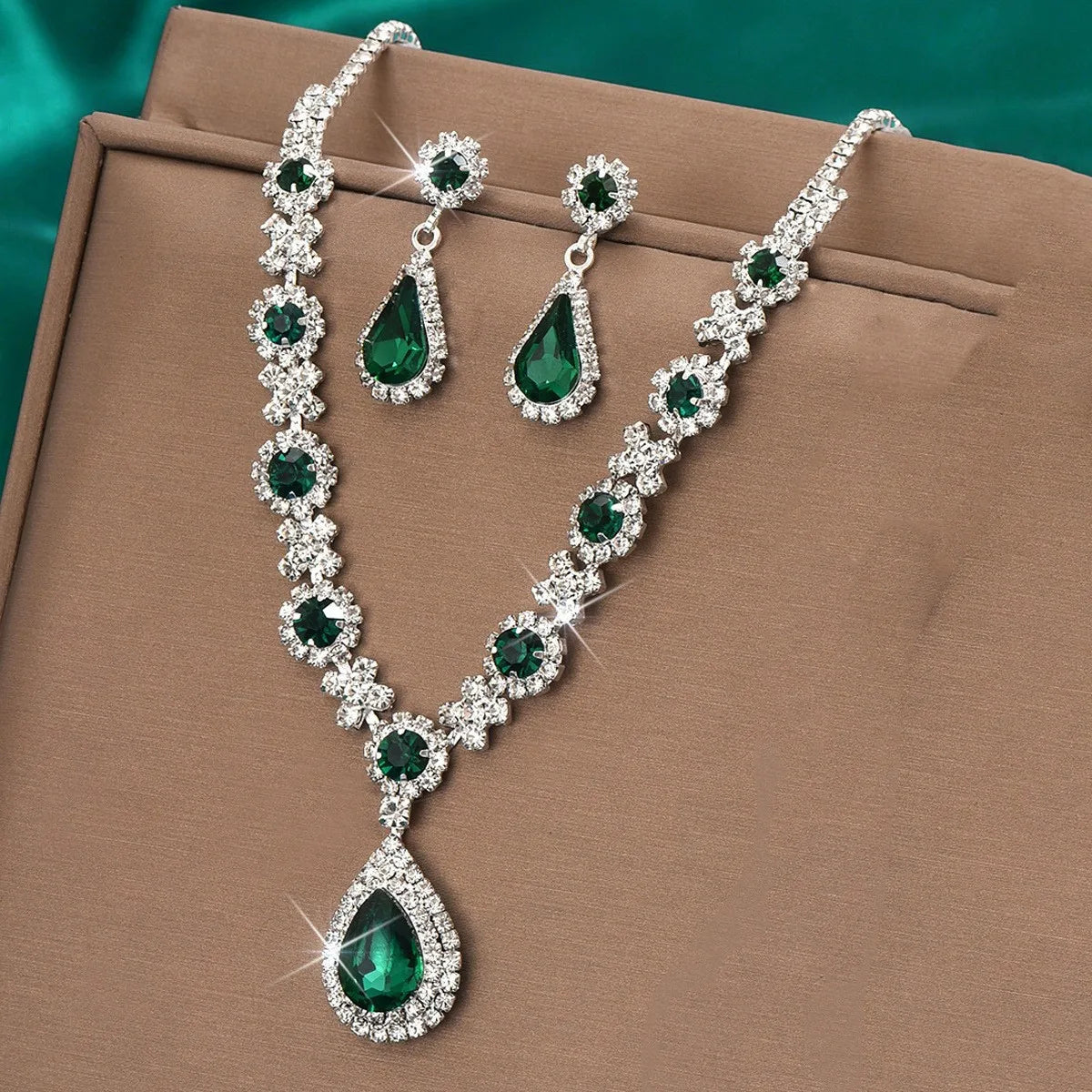 3PC Women's Trendy Copper Claw Chain Series Water Drop Gem Necklace Earrings Jewelry Set Wedding Banquet Party Holiday Gift