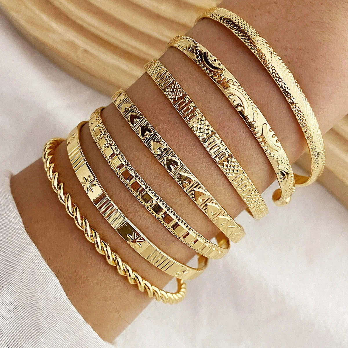 Gold Color Bracelets for Women 2025