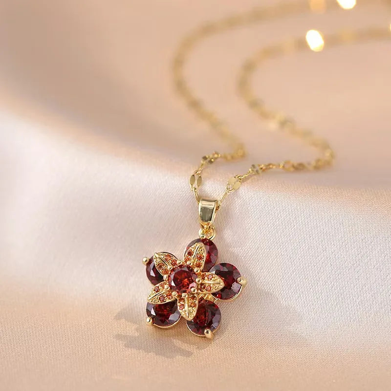 The most beautiful modern Necklace